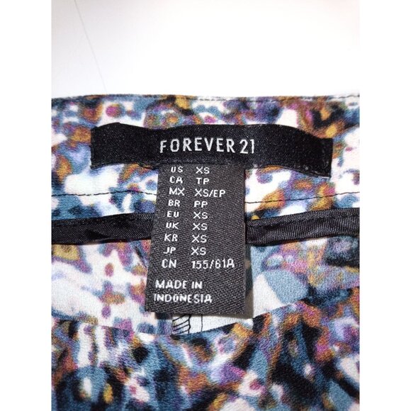 Forever 21 Juniors White Blue Flowy Shorts Size XS - Picture 3 of 5